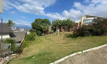 Terreno em condomínio fechado à venda na Rua das Camélias, Bosque das Mansões, São José