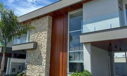 Casa com 3 suítes e piscina à venda no Reserva da Pedra, Palhoça