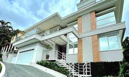 Casa de 4 suítes à venda com vista para o mar no Bosque das Mansões, São José