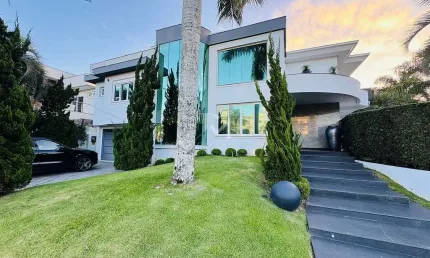 Casa 4 Suítes, Piscina - Jurerê Internacional - Florianópolis/SC