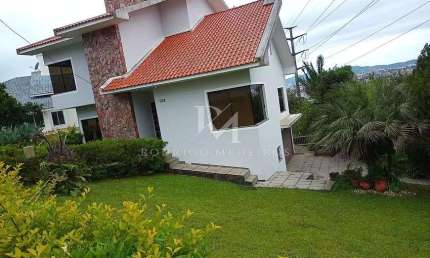 Casa 4 Dormitórios, (2 Suítes), Mobiliado - Bosque das Mansões, São José/C
