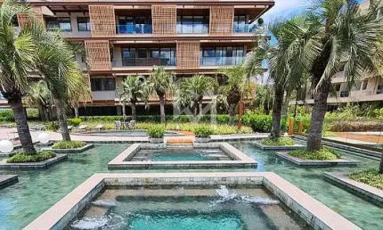 Apartamento em resort com vista para o mar - itajaí-sc
