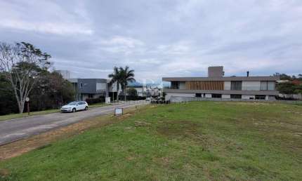 Terreno em condomínio fechado à venda na Rodovia Haroldo Soares Glavan, Cacupé, Florianópolis