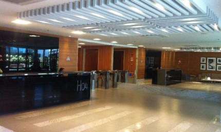Sala Comercial para Venda em Salvador, São Cristovão, 2 banheiros, 3 vagas