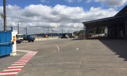 Barracão / Galpão / Depósito à venda na Avenida Afrânio Peixoto, 10646, Plataforma, Salvador