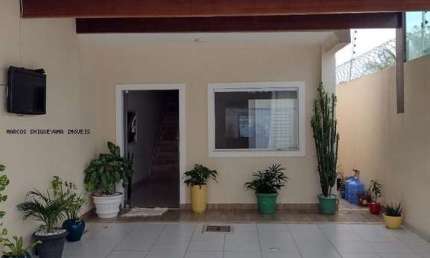 Casa em Condomínio para Venda em Lauro de Freitas, Pitangueiras, 4 dormitórios, 3 suítes, 4 banheiros, 2 vagas