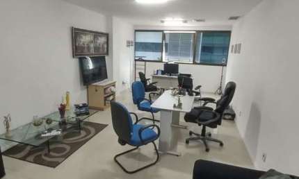 Sala Comercial para Venda em Salvador, São Cristovão, 1 banheiro, 1 vaga