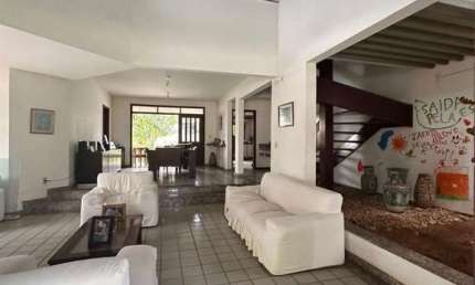 Casa para Venda em Salvador, Piatã, 4 dormitórios, 2 suítes, 4 banheiros, 3 vagas