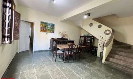 Casa para Venda em Salvador, Pituba, 3 dormitórios, 1 suíte, 2 banheiros, 3 vagas