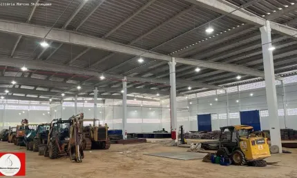 Galpão para Locação em Salvador, Águas Claras, 2 banheiros, 50 vagas