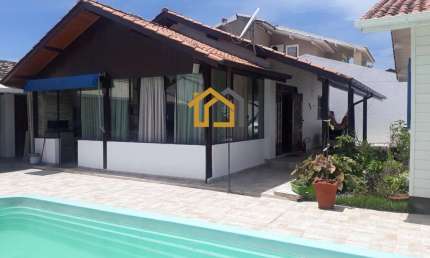 Casa à venda no bairro Ingleses do Rio Vermelho - Florianópolis/SC