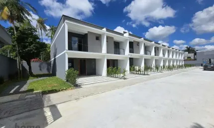 Sobrado geminado à venda, 3 quartos, 3 suítes, 1 vaga, itaum/floresta - joinville/sc
