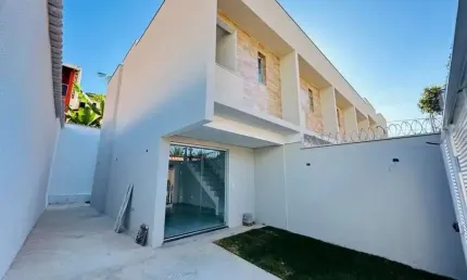 Casa com 3 quartos à venda na Rua Madre Beatriz, 10, Planalto, Belo Horizonte