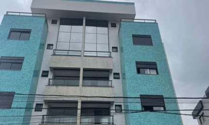 Apartamento no coração do Itapoã - 03 qt. - 01 suíte - 02 vg. - R$700K