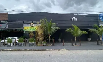 Galpão/depósito/armazém á venda - com 175m² - 03 banheiros - r$1.250mi