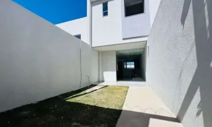 Casa com 2 quartos e 3 banheiros à venda, 120 m² , bairro rio branco