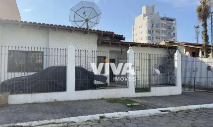 Casa com 2 dormitórios à venda por R$ 1.400.000,00 - Fazenda - Itajaí/SC