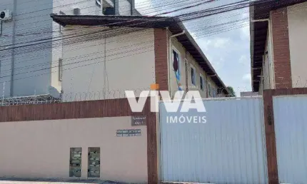 Sobrado com 2 dormitórios à venda, 59 m² por R$ 370.000,00 - São Vicente - Itajaí/SC
