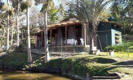 Chácara com 3 dormitórios à venda, 5055 m² por R$ 1.500.000,00 - Barracão - Gaspar/SC