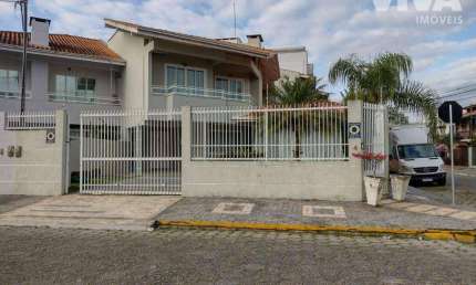 Casa com 3 dormitórios à venda, 135 m² por R$ 1.350.000,00 - Dom Bosco - Itajaí/SC