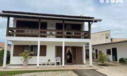 Casa com 3 dormitórios à venda, 248 m² por R$ 1.050.000,00 - São Vicente - Itajaí/SC