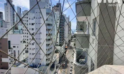 Apartamento com 3 dormitórios à venda, 108 m² por R$ 1.400.000,00 - Pioneiros - Balneário Camboriú/SC