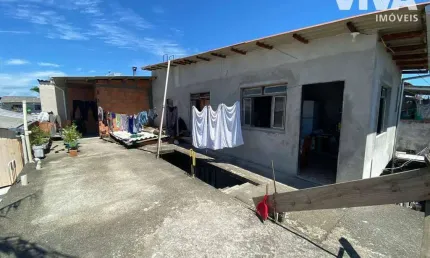 Casa com 3 dormitórios à venda, 300 m² por R$ 650.000,00 - Cordeiros - Itajaí/SC