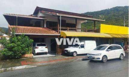 Casa com 3 dormitórios à venda, 558 m² por R$ 2.300.000,00 - Espinheiros - Itajaí/SC