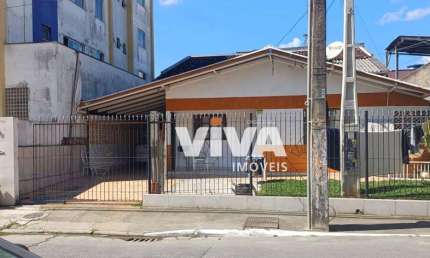 Casa com 4 dormitórios à venda, 190 m² - Fazenda - Itajaí/SC