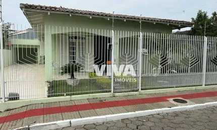 Casa com 3 dormitórios à venda, 160 m² por R$ 1.272.000,00 - São João - Itajaí/SC