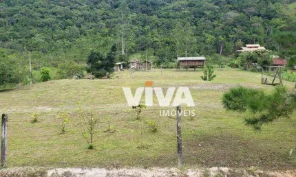 Sítio com 3 dormitórios à venda, 24200 m² por R$ 2.500.000,00 - Rio do Meio - Itajaí/SC