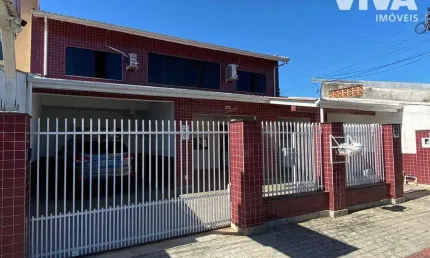 Casa com 3 dormitórios à venda, 352 m² por R$ 1.100.000,00 - São Vicente - Itajaí/SC