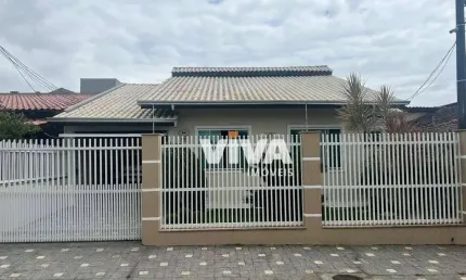 Casa com 2 dormitórios à venda, 112 m² por R$ 900.000,00 - Cordeiros - Itajaí/SC