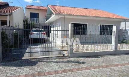 Oportunidade imperdível! Casa ampla com apartamento independente – 540m² de área – R$ 1.350.000,00