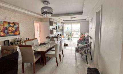 Apartamento com 3 dormitórios sendo 1 suíte à venda, 110 m² por R$ 2.220.000 - Fazenda - Itajaí/SC
