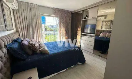Sobrado com 2 dormitórios à venda, 80 m² por R$ 690.000,00 - São João - Itajaí/SC