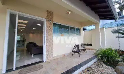 Casa com 4 dormitórios à venda, 251 m² por R$ 1.790.000 - Ressacada - Itajaí/SC