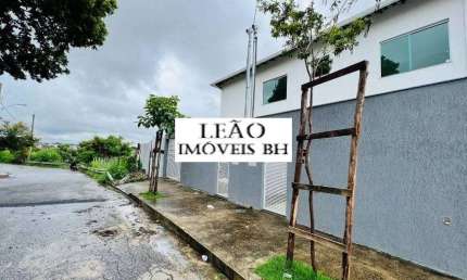 Casa com 3 quartos à venda na Rua Rua Doutor David, 59, Santa Mônica, Belo Horizonte, 85 m2 por R$ 670.000
