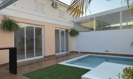 Casa em Condomínio para Venda em Barueri, Tamboré, 3 dormitórios, 1 suíte, 3 vagas