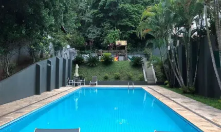 Casa em Condomínio para Venda em Cotia, Granja Viana II, 3 dormitórios, 1 suíte, 4 banheiros, 2 vagas