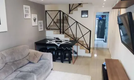 Casa em Condomínio para Venda em Cotia, Jardim Belizário, 2 dormitórios, 1 banheiro
