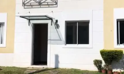 Casa em Condomínio para Locação em Cotia, Jardim Pioneira, 2 dormitórios, 2 banheiros, 2 vagas