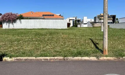 Casa em condomínio fechado à venda na Avenida Antônio Borella, Jardim São Domingos, Marília por R$ 550.000