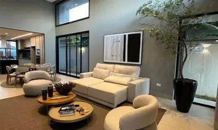 Casa em condomínio fechado com 3 quartos à venda na Avenida Antônio Borella, Jardim São Domingos, Marília por R$ 1.350.000