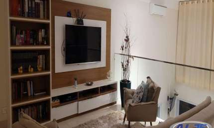 Casa em condomínio fechado com 3 quartos à venda na Avenida Antônio Borella, Jardim São Domingos, Marília, 262 m2 por R$ 1.800.000