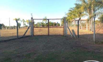Chácara / sítio à venda no Dirceu (Distrito de Marilia), Marília  por R$ 200.000
