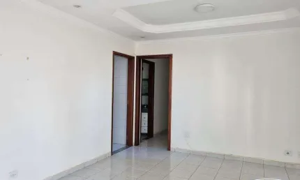 Apartamento com 3 quartos à venda na Avenida Pedro de Toledo, Palmital, Marília, 95 m2 por R$ 310.000