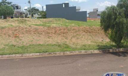 Casa em condomínio fechado à venda na Avenida Professor José de Carvalho, Residencial Verana Parque Alvorada, Marília por R$ 175.000