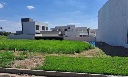Casa em condomínio fechado à venda na Avenida Professor José de Carvalho, Residencial Verana Parque Alvorada, Marília por R$ 120.000