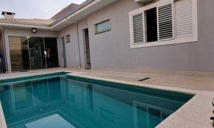 Casa com 4 quartos à venda na Rua Santa Helena, Jardim Alvorada, Marília, 260 m2 por R$ 1.700.000